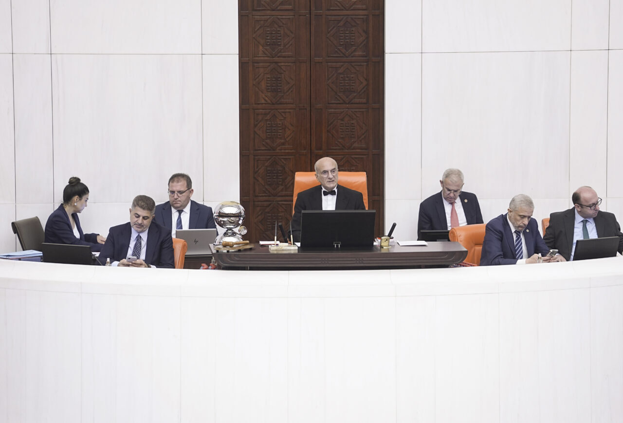 TBMM (AA) – TBMM Genel Kurulu, Meclis Başkanvekili Tekin Bingöl