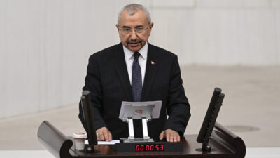 - AK Parti Grup Başkanvekili Özlem Zengin:
- "(Mekke Ortak Savunma
