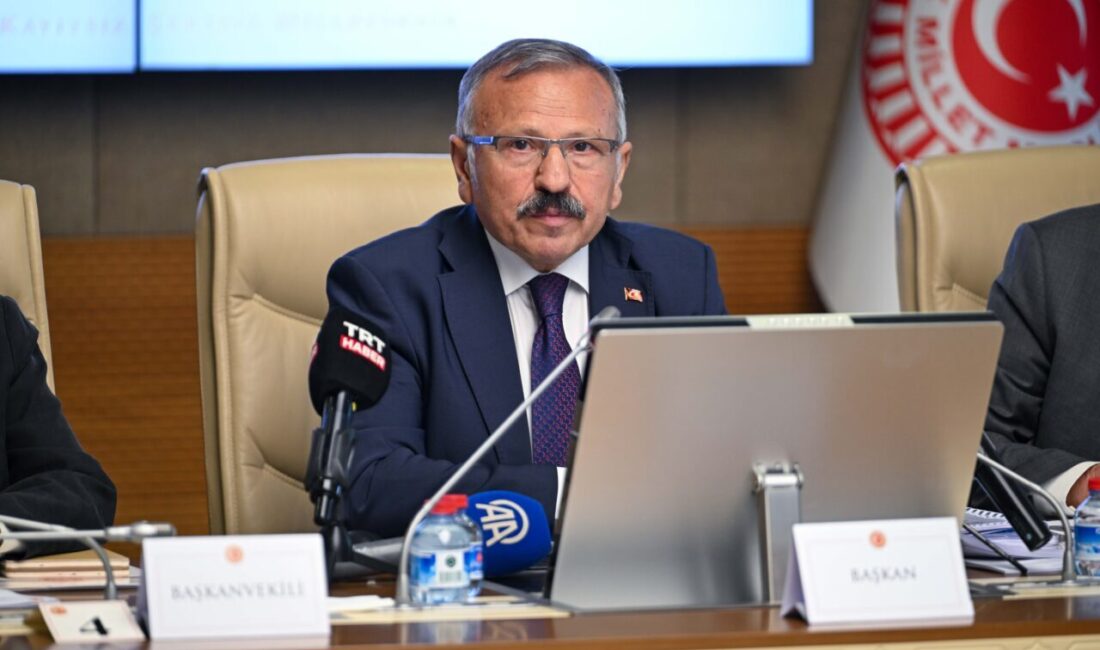 - Komisyon Başkanı Yusuf Beyazıt:
- "Bugün Komisyon çalışmalarımızın son toplantısını