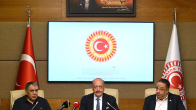 - "Türkiye Cumhuriyeti savcılarına bu kanunsuz işler, işçilere, emeğe ve