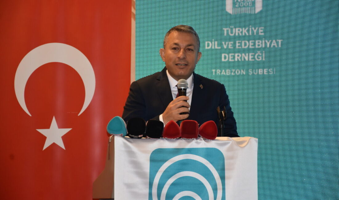 - "Her derneğin öncelikli gündemi dil meselesi olmasıdır. Mesajını doğru