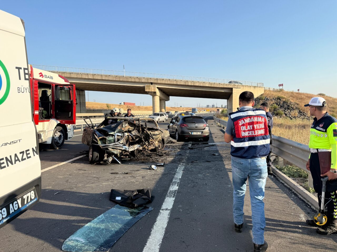 TEKİRDAĞ (AA) – Tekirdağ'ın Çorlu ilçesinde iki otomobilin çarpışması sonucu