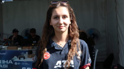 - Siirt'te düzenlenen TEKNOFEST Savaşan İHA Yarışması'na İTÜ'den katılan Sümeyra