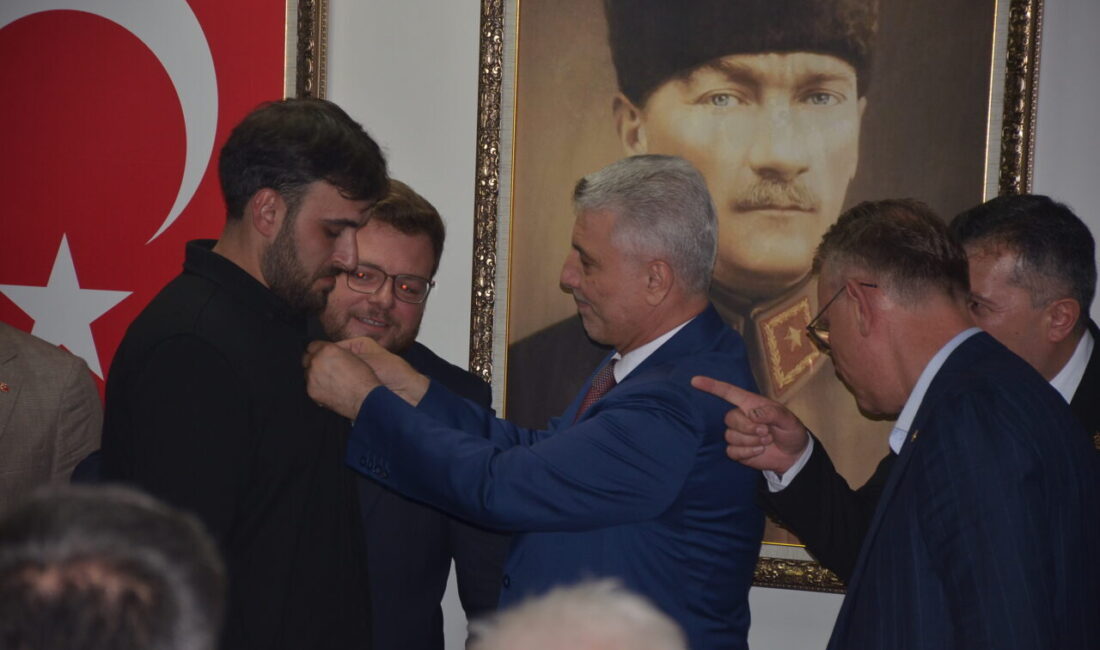 - "Türkiye, dünyada sözü dinlenen, saygınlık gören, sözüne itibar edilen,