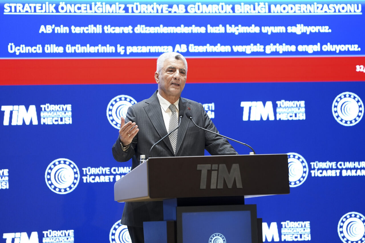- "İhracatımızda 7 ayda en çok artış gösteren ülkeler, ABD