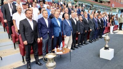 - Kulüp başkanı Ertuğrul Doğan:
"Trabzonspor, bir yandan ekonomik özgürlüğüne kavuşmak