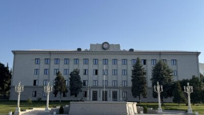 - Şuşa'da Karabağ Caddesi, Cıdır Düzü, Şuşa Kalesi ve Yukarı