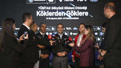 - Sanayi ve Teknoloji Bakanı Mehmet Fatih Kacır:
- "Kendi hibrit