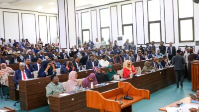 MOGADİŞU (AA) – Somali Parlamentosu Halk Meclisinde yapılan başkanlık seçiminde,