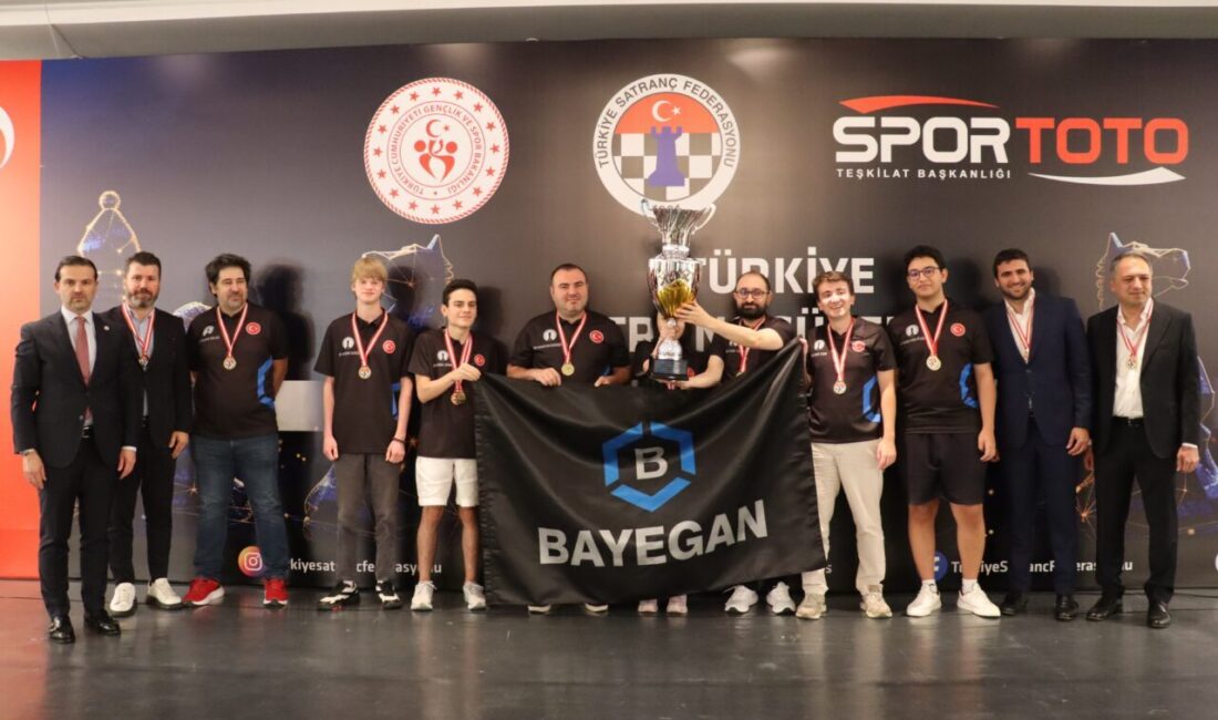 ANKARA (AA) – Türkiye Satranç Süper Ligi'nde Bayegan Pendik Satranç
