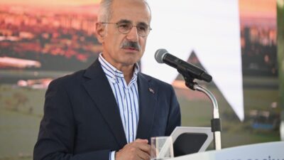 - "Bu yatırımların her birinde, AK Parti belediyelerimizle kurduğumuz güçlü