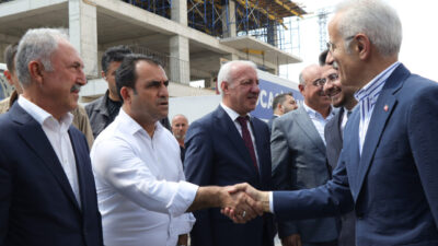 KAYSERİ (AA) – Ulaştırma ve Altyapı Bakanı Abdulkadir Uraloğlu, Kayseri'de