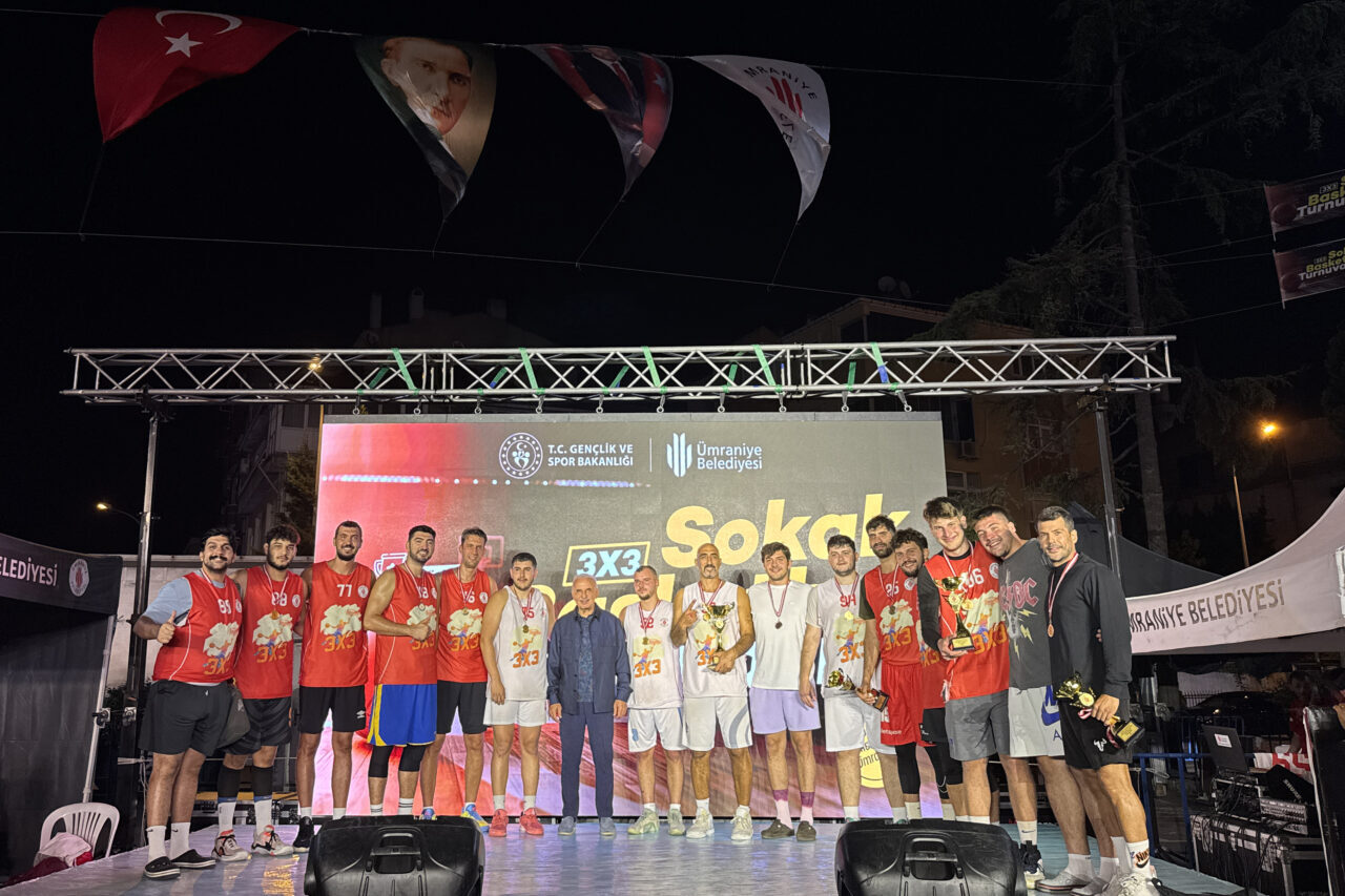 İSTANBUL (AA) – Ümraniye Belediyesince bu yıl 7'ncisi düzenlenen "3×3