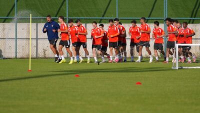ERZURUM (AA) – Trendyol 1. Lig ekiplerinden Vanspor FK, Erzurum'da