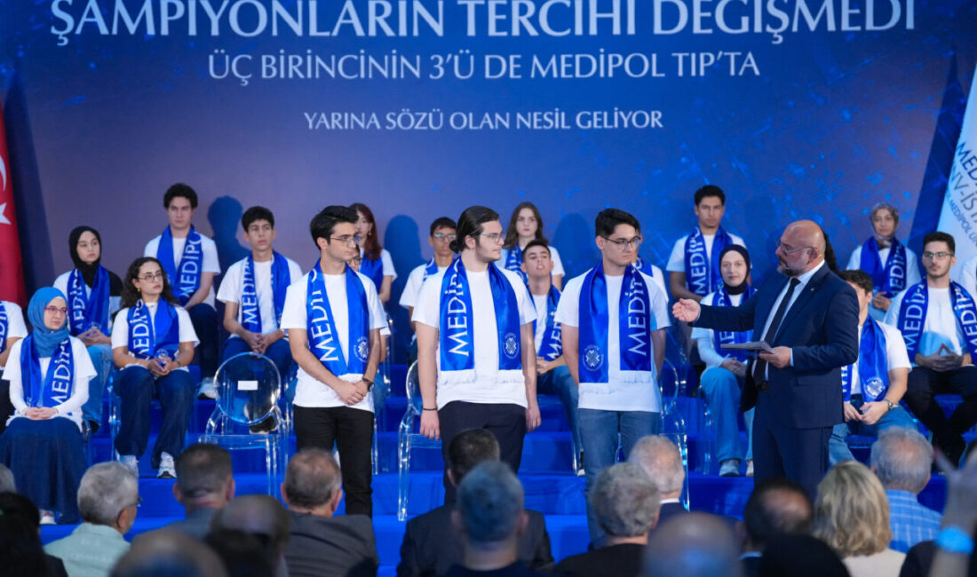 - İstanbul Medipol Üniversitesi Rektörü Prof. Dr. Bahadır Kürşat Güntürk:
-