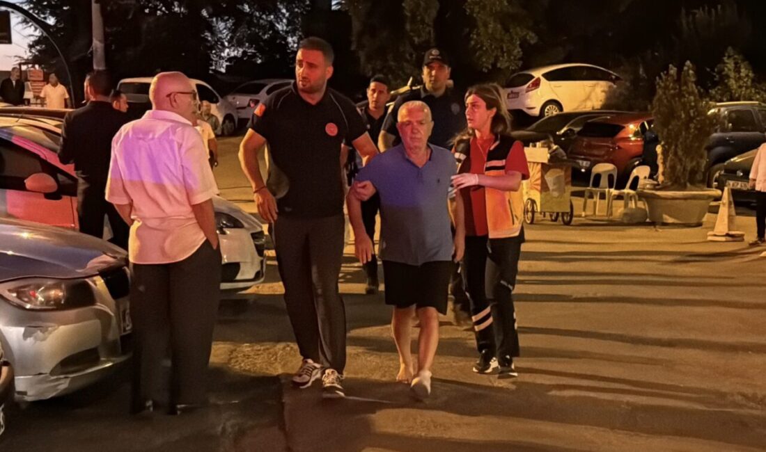 ZONGULDAK (AA) – Zonguldak'ta kayalıklardan düşerek yaralanan kişi, ekiplerce kurtarılarak