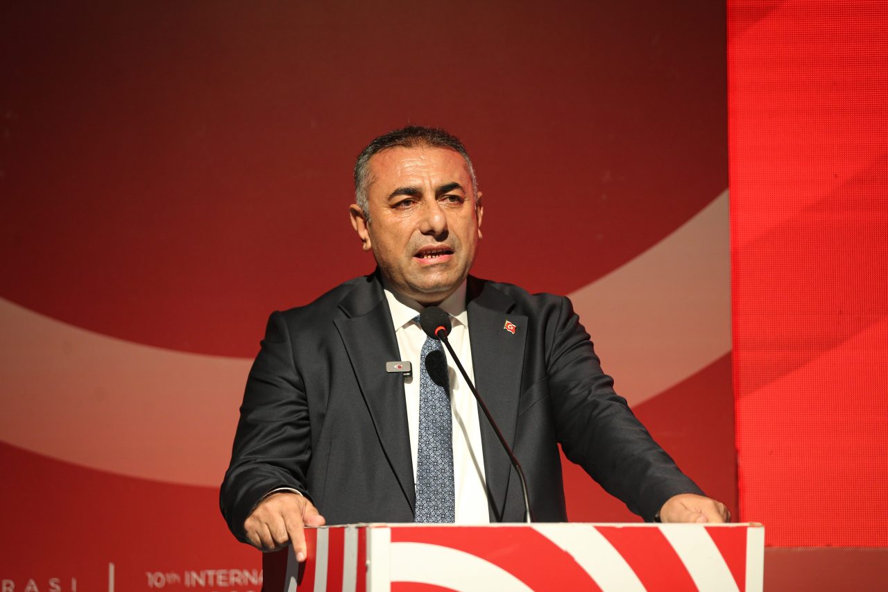 ADANA (AA) – Adana Valiliğinin ev sahipliğinde düzenlenen 10. Uluslararası