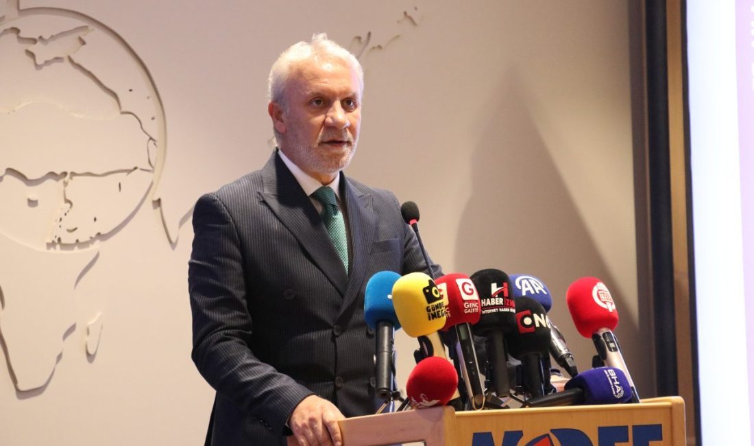 BURSA (AA) – Türkiye'nin önemli mobilya üretim merkezlerinden Bursa'nın İnegöl