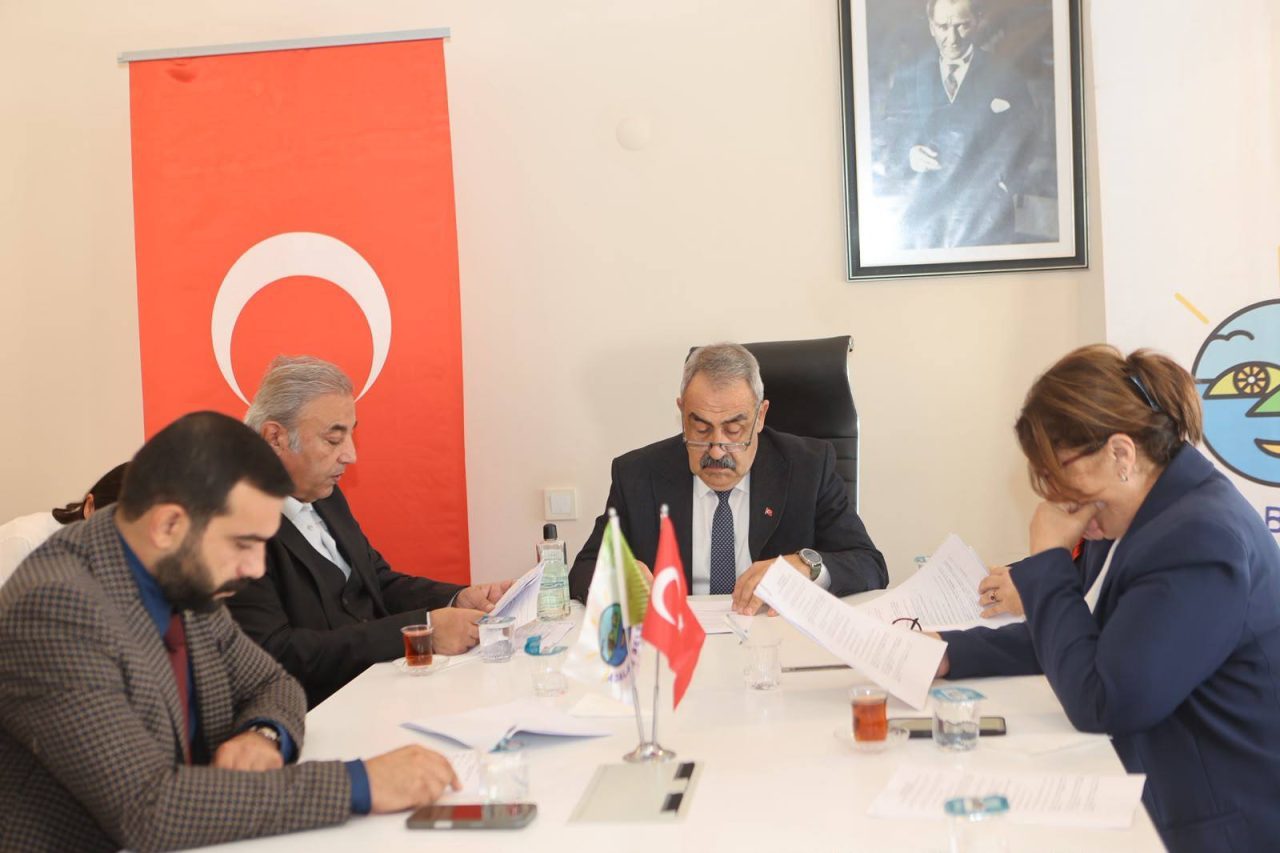 İSTANBUL (AA) – Adalar Belediye Meclisinde, 850 milyon lira tutarındaki