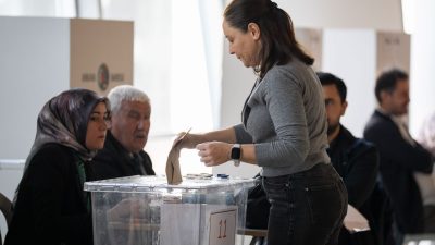 ANKARA (AA) – Ankara Barosu 69. Olağan Genel Kurulu'nda oy