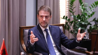 TİRAN (AA) – Arnavutluk Avrupa ve Dışişleri Bakanı Ferit Hoxha,