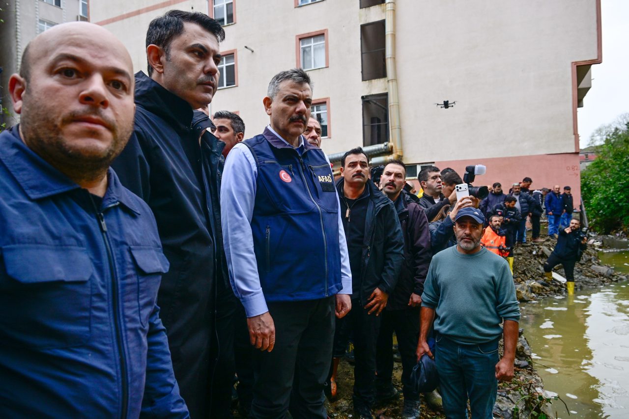 - Çevre, Şehircilik ve İklim Değişikliği Bakanı Murat Kurum:
- "İstanbul'u