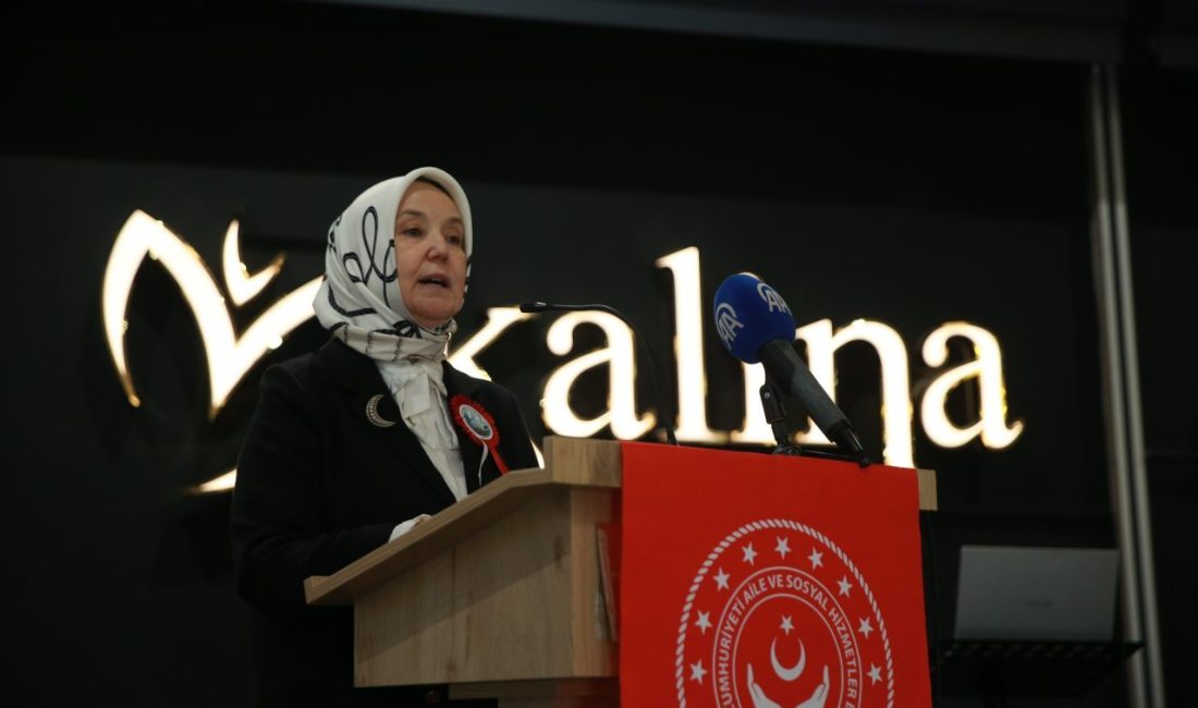 - Aile ve Sosyal Hizmetler Bakan Yardımcısı Leman Yenigün:
- "Gelin,