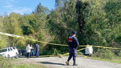 BARTIN (AA) – Bartın'da dere yatağında erkek cesedi bulundu. Kozcağız