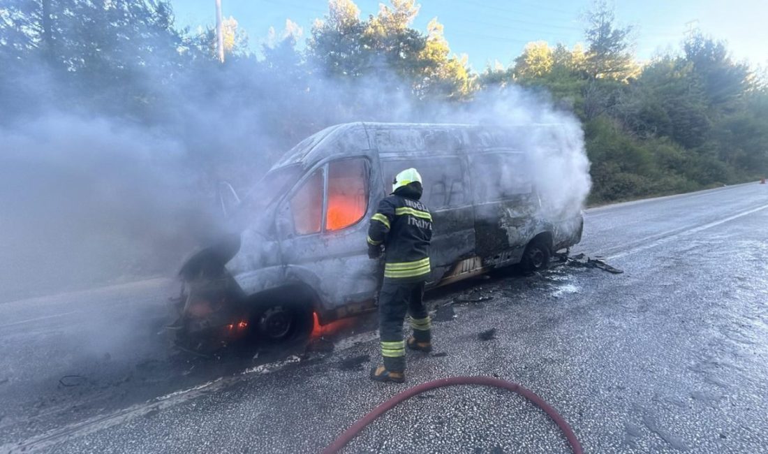MUĞLA (AA) – Muğla'nın Bodrum ilçesinde bir okul servis aracı