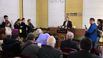 - Eğitime katılan 50 öğrenci, 8 Mayıs'a kadar "Düşünce-Bilgi-Bilim", "Medeniyet-Kültür-Tarih"