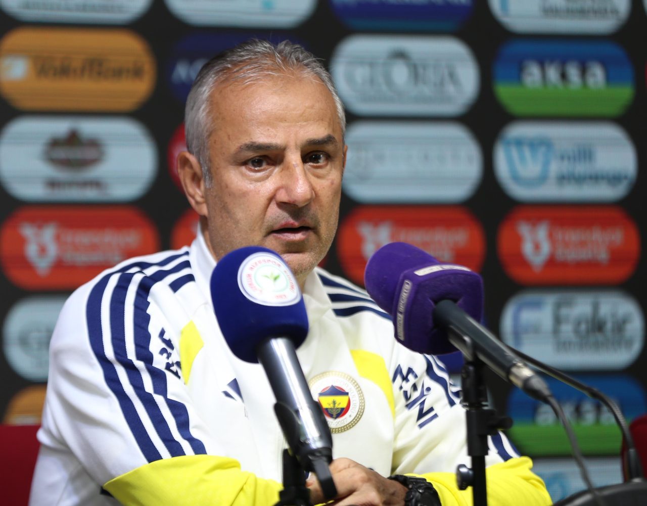 - Fenerbahçe Teknik Direktörü İsmail Kartal:
"Zor bir deplasmanda iyi bir