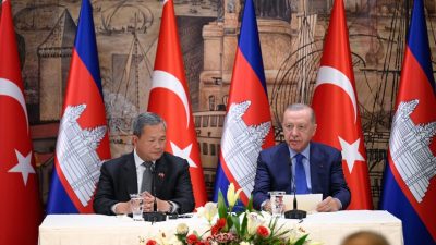 - "Özellikle son yıllarda hızla gelişen ilişkilere sahip olduğumuz Kamboçya'yı