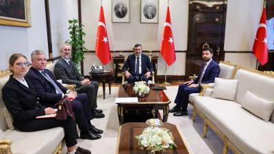 ANKARA (AA) – Cumhurbaşkanı Yardımcısı Cevdet Yılmaz, Ukrayna'nın Ankara Büyükelçisi