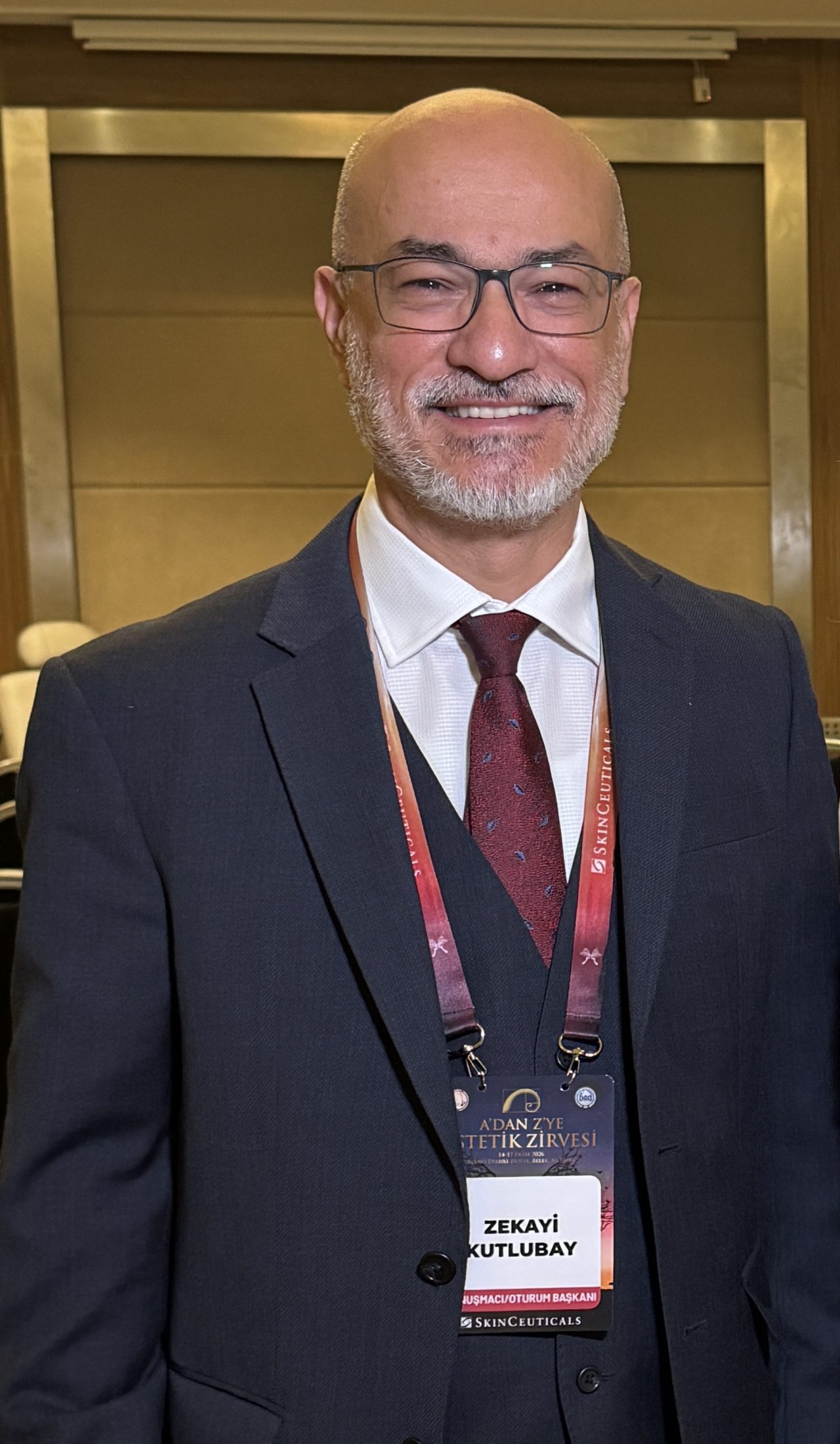 - Kongrenin Eşbaşkanı Prof. Dr. Zekayi Kutlubay:
- "Zirve ile katılımcıların,