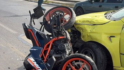 EDİRNE (AA) – Edirne'de taksiyle motosikletin çarpıştığı kazada 2 kişi