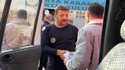 ELAZIĞ (AA) – Elazığ'da itfaiye ekipleri, asansörde mahsur kalan adayı