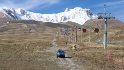 KAYSERİ (AA) – Kayseri'de, Erciyes Dağı'na zirve tırmanışı yapan yabancı