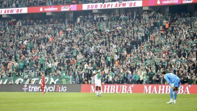 - Bursaspor: 2 - Orfa Yapı Pendikspor: 0