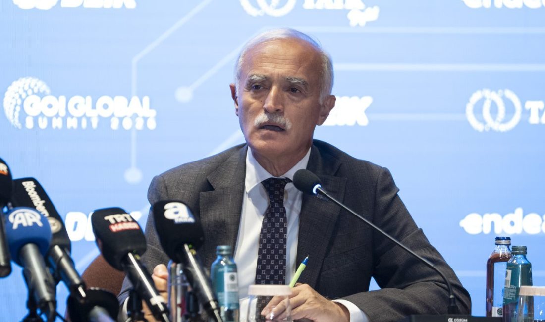 - Dış Ekonomik İlişkiler Kurulu Başkanı Nail Olpak:
- "(DEİK'te) Vaktiyle