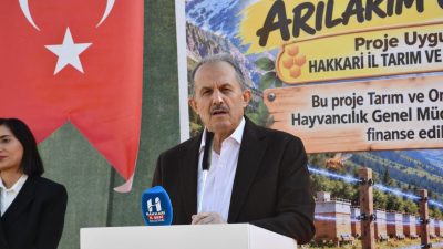 HAKKARİ (AA) – Hakkari'de arı kovanlarını yabani hayvanlardan korumak amacıyla