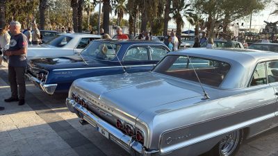 MUĞLA (AA) – İstanbul Klasik Otomobilciler Derneği (İKOD) üyeleri, sezona