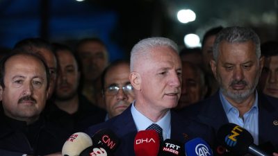 - "Hastanede 6 tane hemşehrimiz yatıyor. Birisi ağır olmak üzere