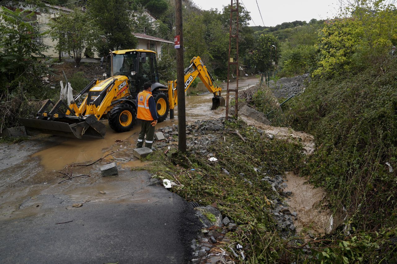 - Kentte 14 Ekim'de sel ve su baskınlarının yaşandığı bölgelerde