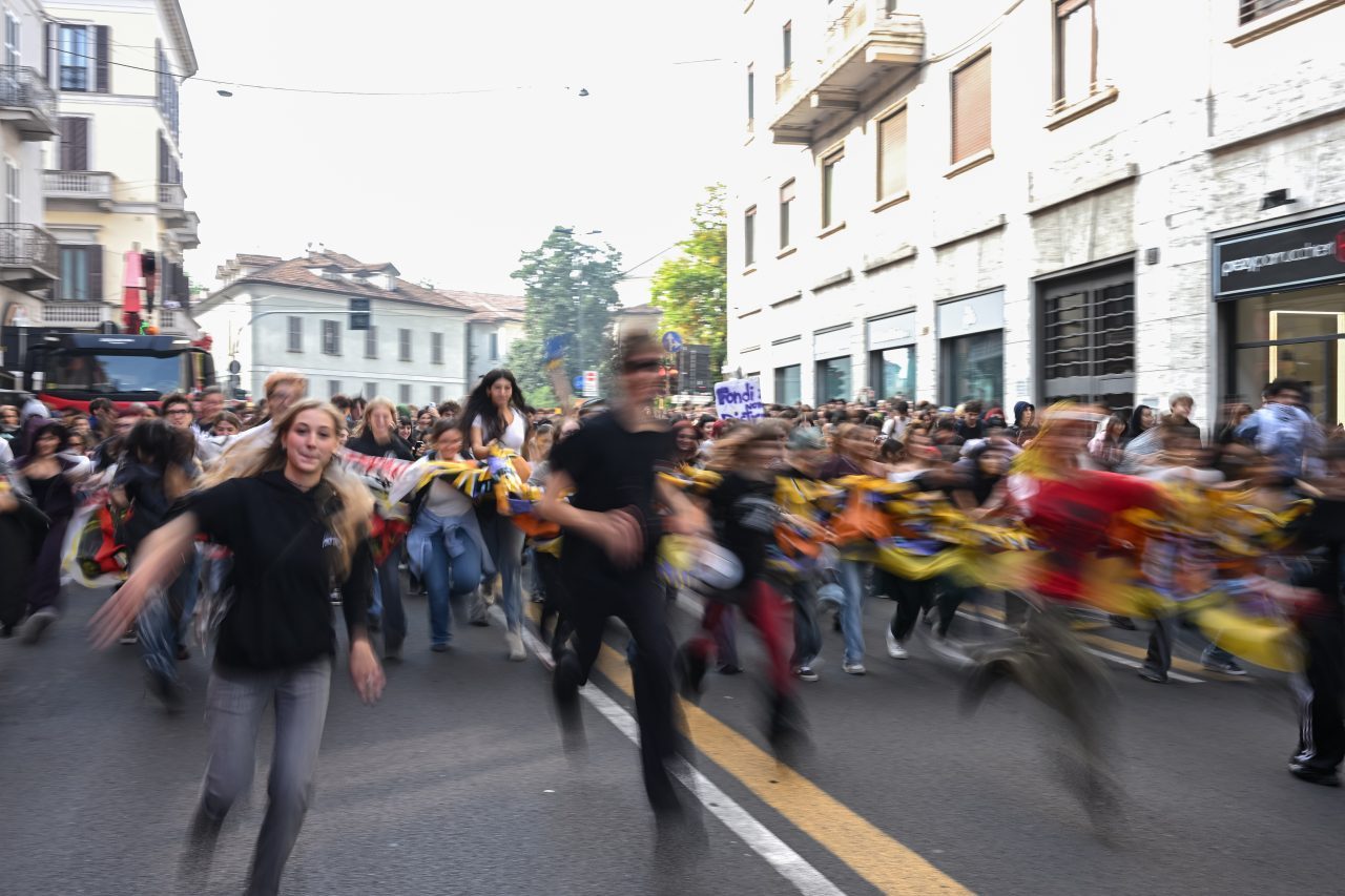 - Roma ve Torino'daki protestolarda olaylar çıktı