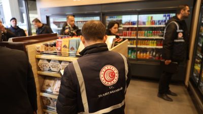 EDİRNE (AA) – Edirne'de Kapıkule Sınır Kapısı kara yolu üzerindeki