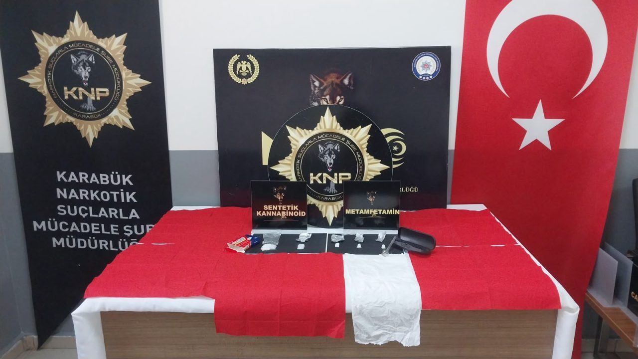 KARABÜK (AA) – Karabük'te düzenlenen uyuşturucu operasyonunda yakalanan 3 şüpheli