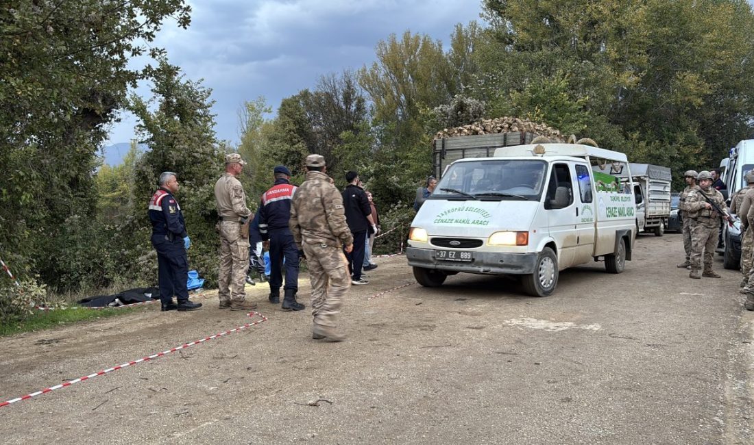 KASTAMONU (AA) – Kastamonu'nun Taşköprü ilçesinde çıkan silahlı kavgada 4