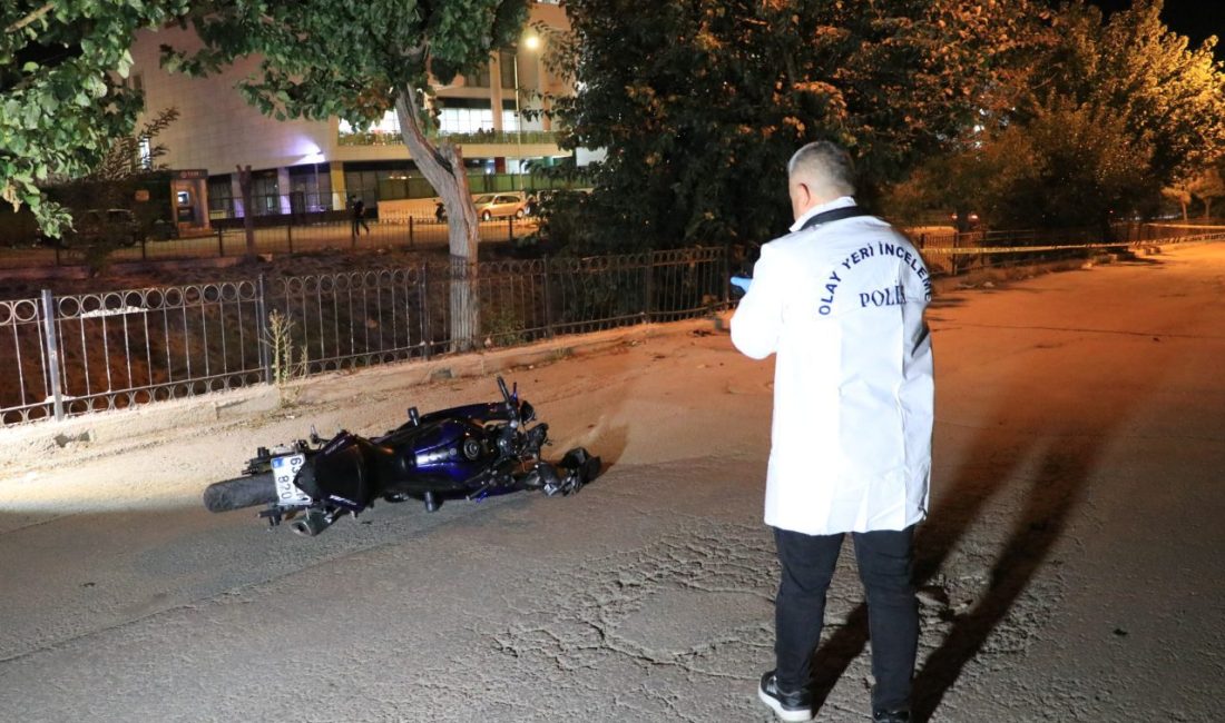KİLİS (AA) – Kilis'te motosikletin devrilmesi sonucu sürücü ağır yaralandı.