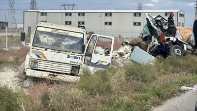 KONYA (AA) – Konya'da, tır ile kamyonun çarpışması sonuçu 1