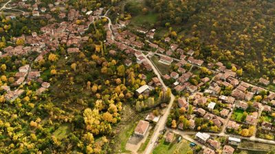 KÜTAHYA (AA) – Kütahya'da 1764 metre rakımlı Yellice Dağı ve